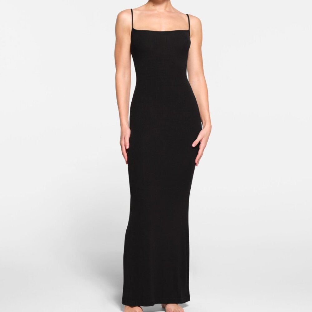 SKIMS Soft Lounge Long Slipdress, Black, Sz M